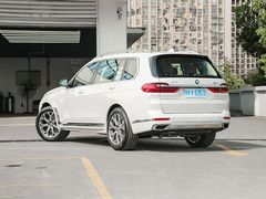 2022款 xDrive40i 领先型豪华套装