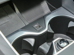 2022款 xDrive40i 领先型豪华套装