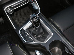 2021款 1.4T 手动豪华版