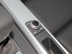 2022款 40 TFSI 时尚动感型