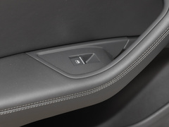 2022款 40 TFSI 时尚致雅型