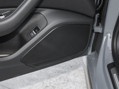 2022款 40 TFSI quattro RS套件燃速型