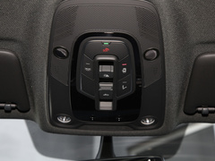 2022款 40 TFSI quattro RS套件燃速型