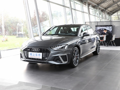 2022款 45 TFSI quattro 臻选动感型