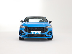 2022款 三厢 EcoBoost 180 自动竞擎版
