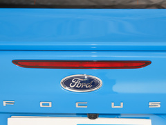 2022款 三厢 EcoBoost 180 自动竞擎版