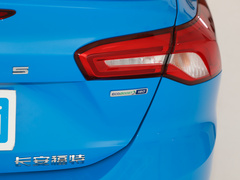 2022款 三厢 EcoBoost 180 自动竞擎版