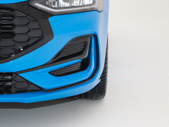 2022款 三厢 EcoBoost 180 自动竞擎版
