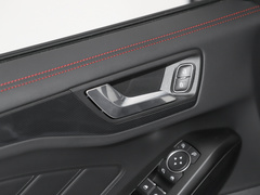 2022款 三厢 EcoBoost 180 自动竞擎版