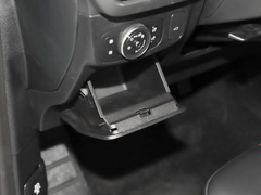 2022款 三厢 EcoBoost 180 自动竞擎版