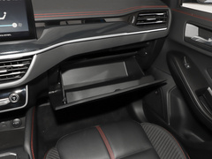 2022款 三厢 EcoBoost 180 自动竞擎版