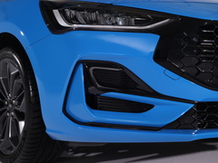 2022款 三厢 EcoBoost 180 自动竞擎版