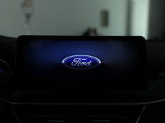 2022款 三厢 EcoBoost 180 自动竞擎版