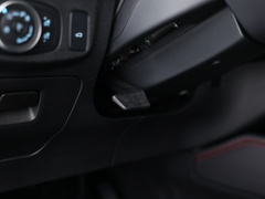 2022款 三厢 EcoBoost 180 自动竞擎版