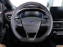 2022款 三厢 EcoBoost 180 自动竞擎版
