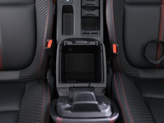 2022款 三厢 EcoBoost 180 自动竞擎版
