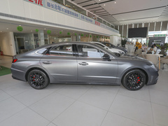 2022款 270TGDi DCT 20周年纪念款