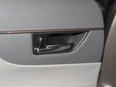 2022款 2.0L CVT两驱进取版