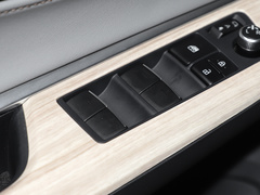 2022款 2.0L CVT两驱进取版