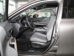 2022款 2.0L CVT两驱进取版