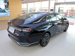 2021款 1.5T 超炫潮爸版