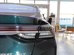2021款 1.5T 超炫潮爸版