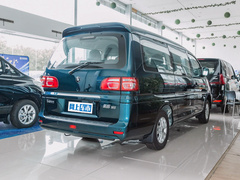2022款 奋斗款 M5L 1.6L 基本型 7座