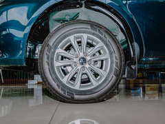 2022款 奋斗款 M5L 1.6L 基本型 7座