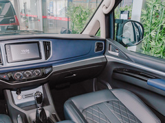 2022款 奋斗款 M5L 1.6L 基本型 7座