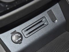2022款 奋斗款 M5L 1.6L 舒适型 7座