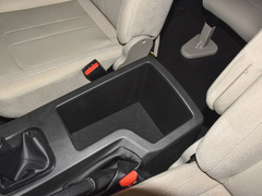 2022款 奋斗款 M5L 1.6L 舒适型 7座