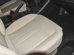 2022款 奋斗款 M5L 1.6L 舒适型 7座