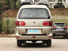 2022款 M5L 1.6L 营运版 9座