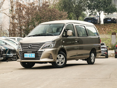 2022款 M5L 1.6L 营运版 9座