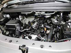 2022款 M5L 1.6L 营运版 9座