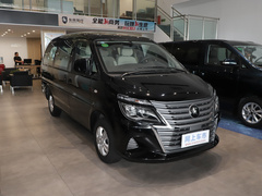 2022款 奋斗款 M5L 2.0L 基本型 7座