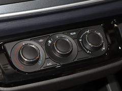2022款 奋斗款 M5L 2.0L 基本型 7座