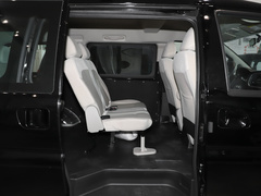 2022款 奋斗款 M5L 2.0L 基本型 7座