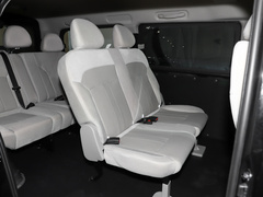 2022款 奋斗款 M5L 2.0L 基本型 7座