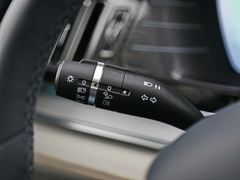 2022款 EV 600KM 尊享型