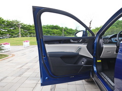 2022款 EV 600KM 尊享型