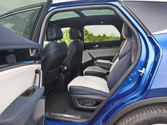 2022款 EV 600KM 尊享型