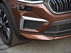 2022款 TSI330 5座两驱奢享版
