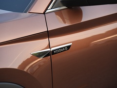 2022款 TSI330 5座两驱奢享版