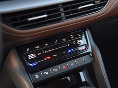 2022款 TSI330 5座两驱奢享版