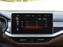 2022款 TSI330 5座两驱奢享版