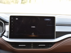 2022款 TSI330 5座两驱奢享版