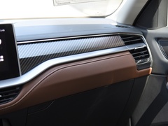 2022款 TSI330 5座两驱奢享版