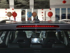 2022款 TSI330 5座两驱奢享版