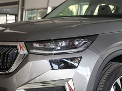 2022款 TSI330 5座两驱奢享版